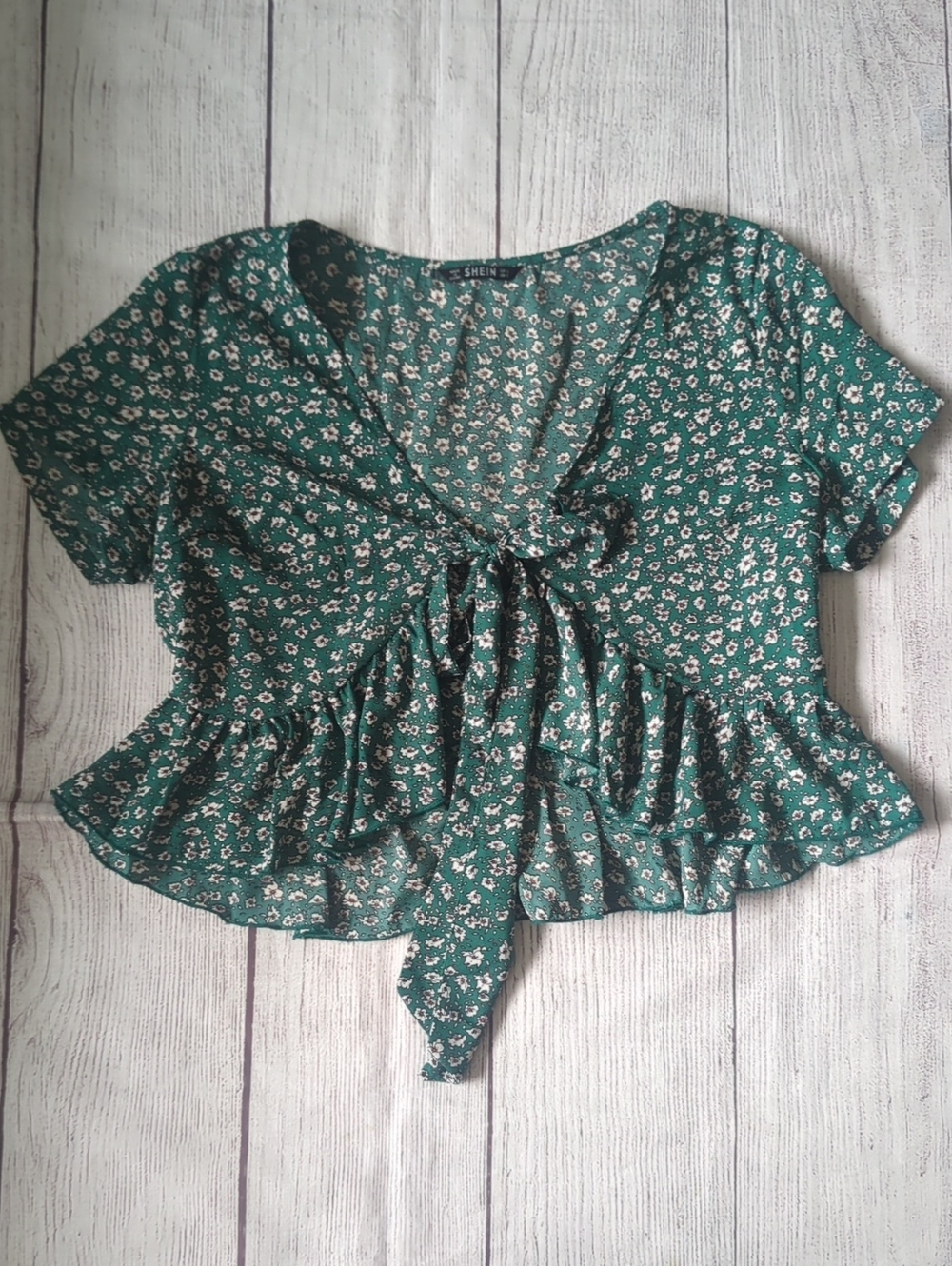 SHEIN Teal Green Floral Tie-Front Ruffle Crop Top